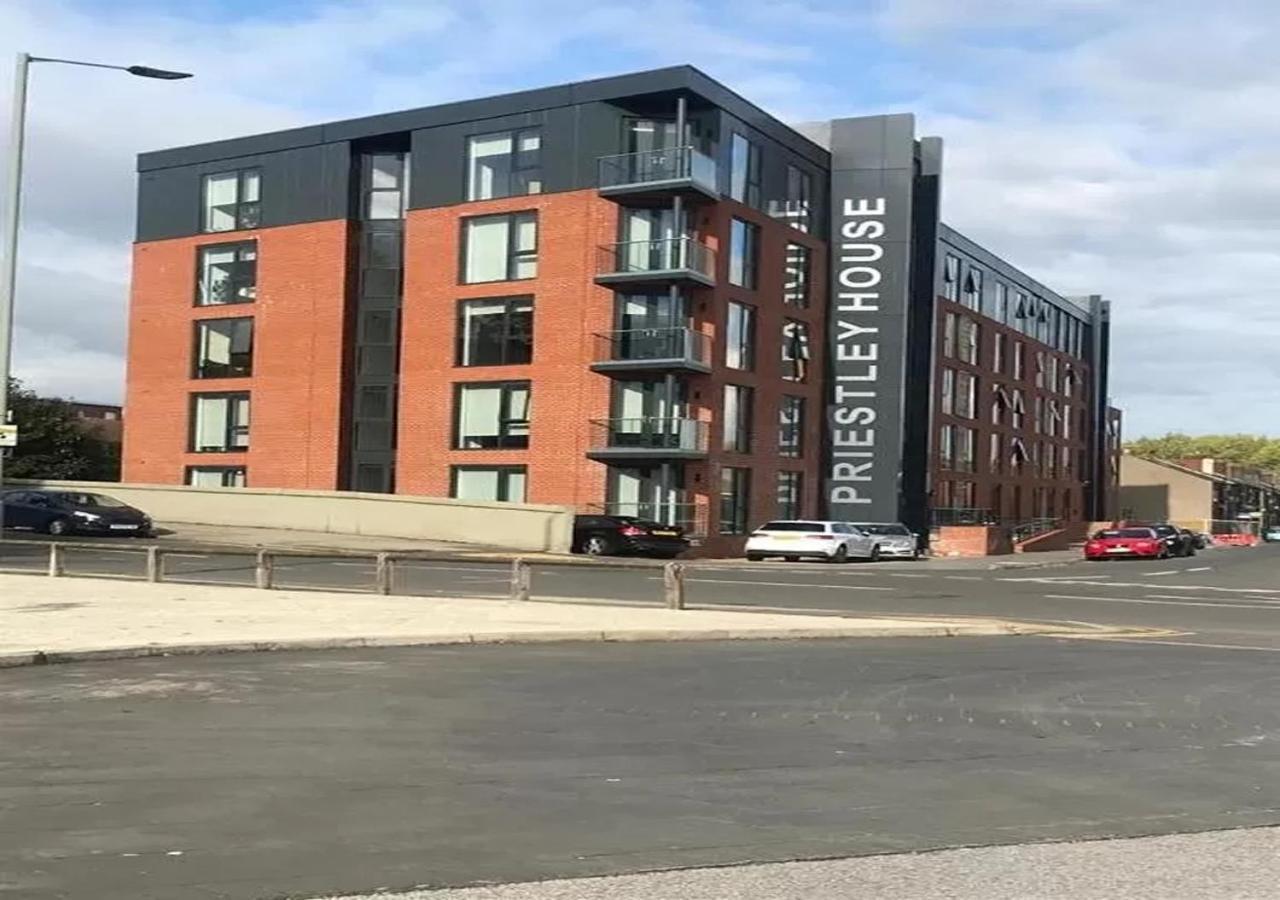 Lovely Studio Apartment Sheffield City Centre - Netflix, Wifi, Digital Tv Exterior photo