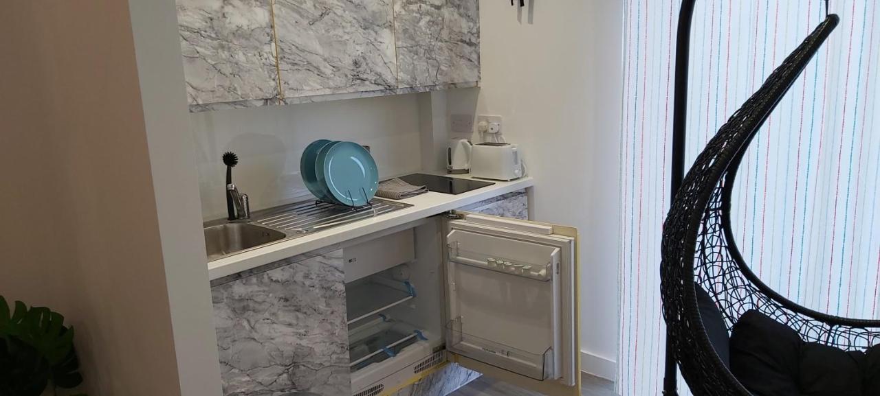 Lovely Studio Apartment Sheffield City Centre - Netflix, Wifi, Digital Tv Exterior photo